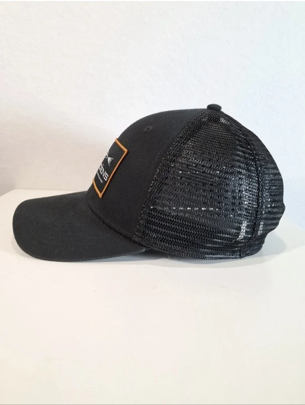 Grundens Gage Fishing 'Trucker Hat Men's Snap-back Mesh Fish Skeleton Logo